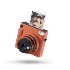 instax SQUARE SQ1™
